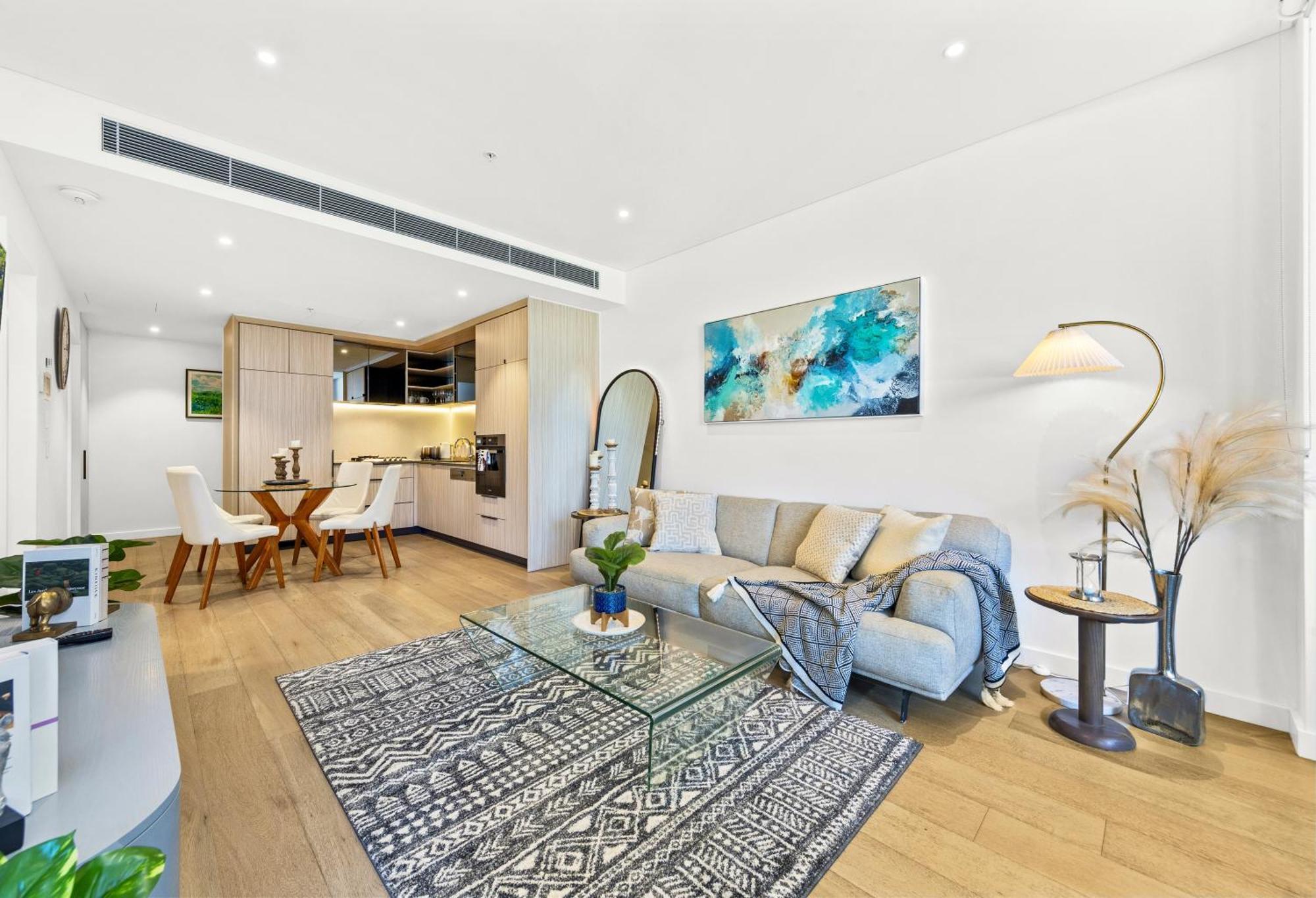 Apartment Urban Bliss 2br Abode - Luxury, Comfort , Pool, Parking *